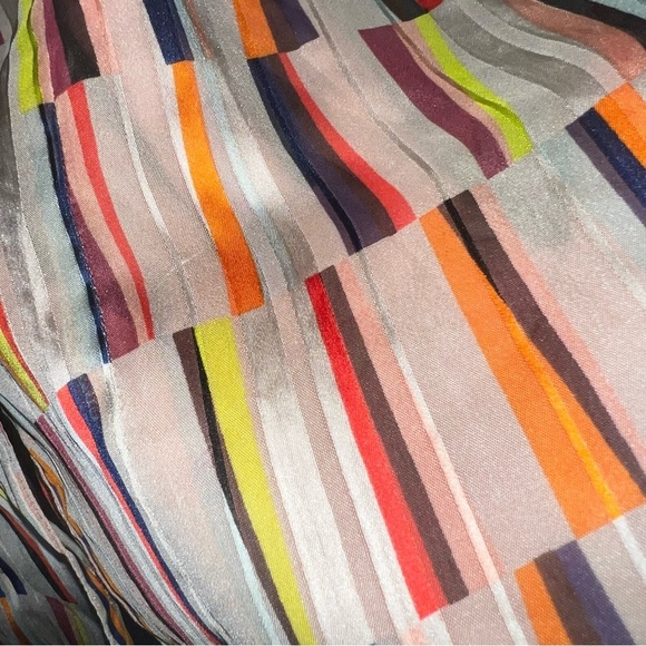 3/$25 🍄 Outback Red Ladies Colorful Sheer Shirt Size XS - Picture 7 of 10